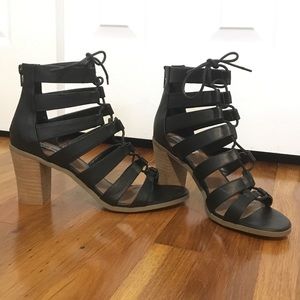 Steve Madden Black block heel sandals NEVER WORN